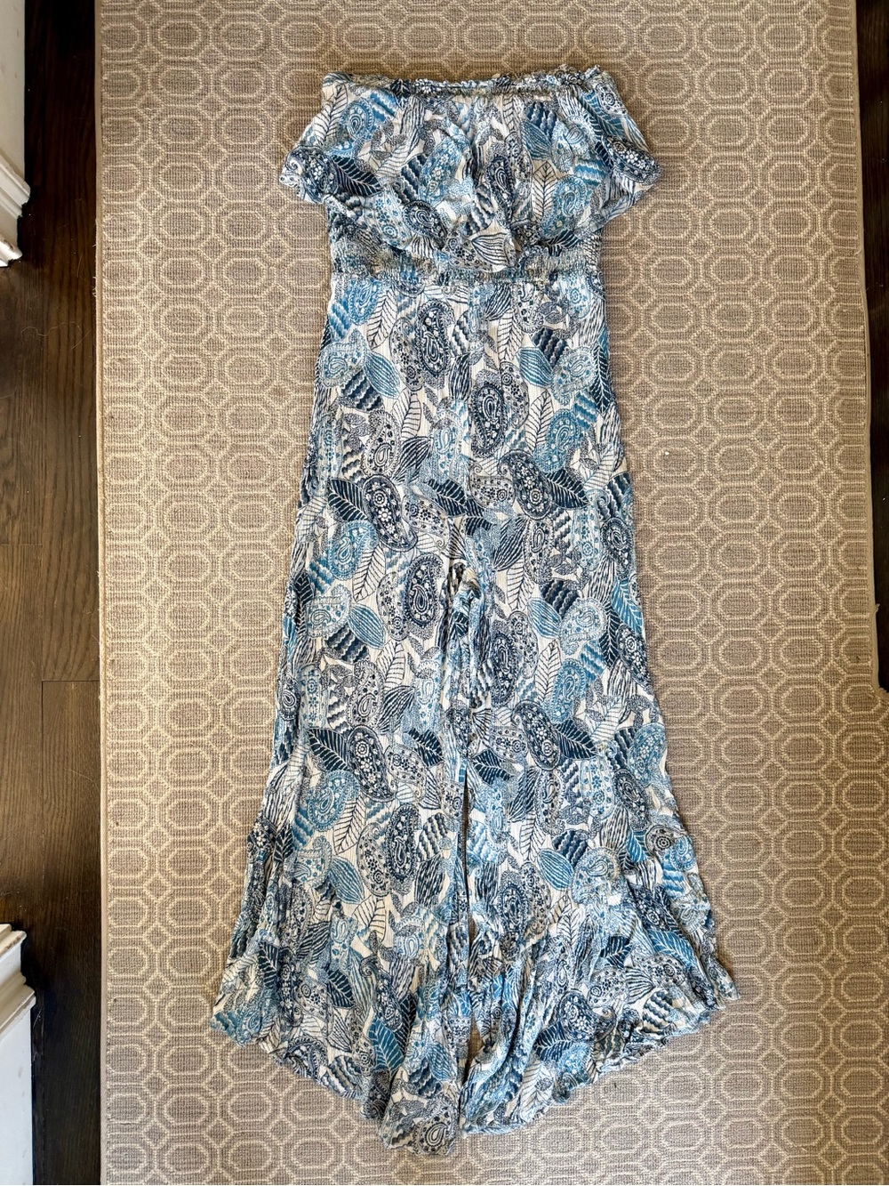 Illa Illa Blue Paisley Print Strapless Ruffle Jumpsuit, Size Medium
